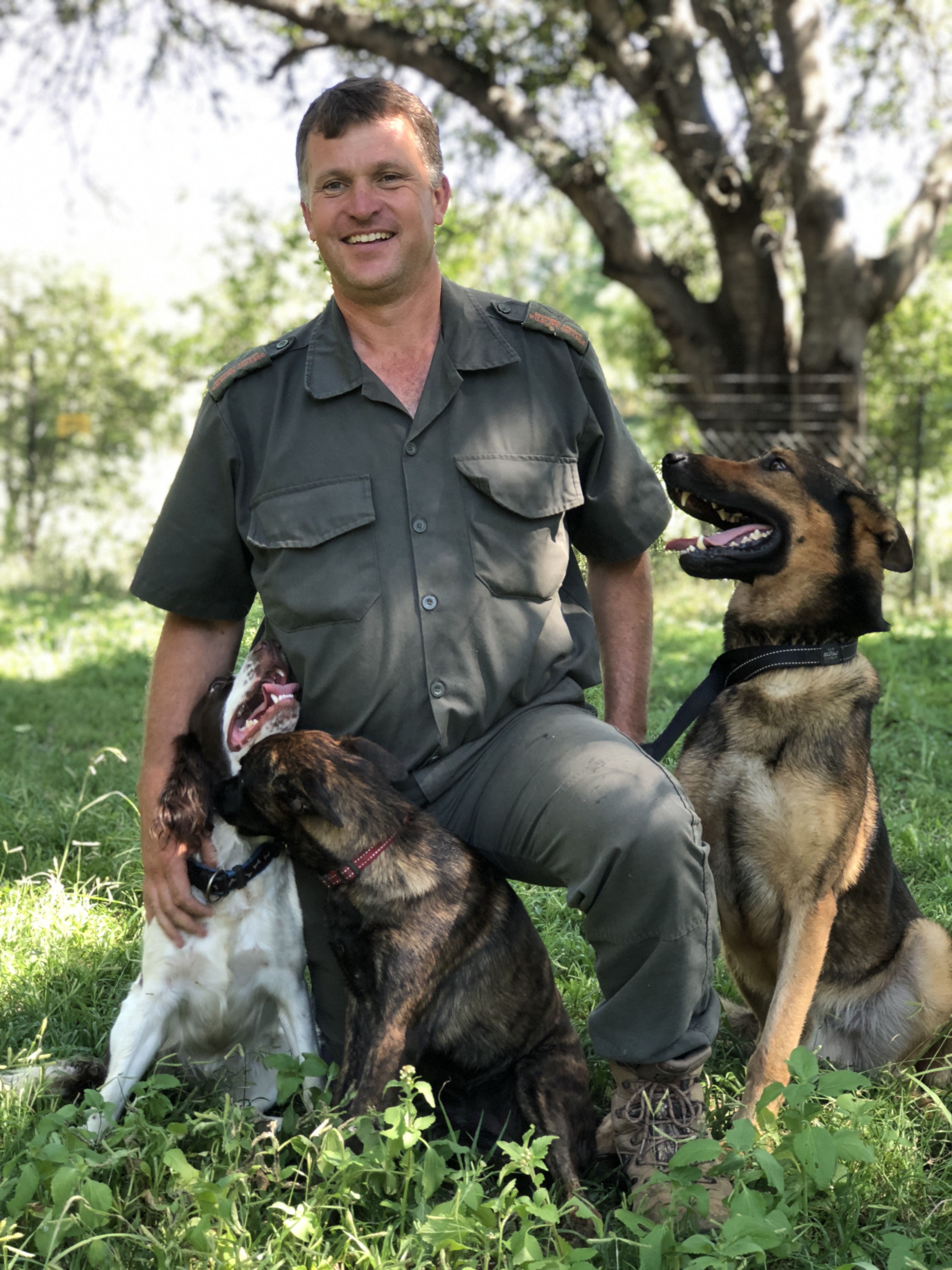 RallyForRangers – Choosing and Training the Perfect Rhino Dog | International Rhino Foundation RallyForRangers – Choosing and Training the Perfect Rhino Dog | International Rhino Foundation